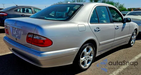 2002 Mercedes-Benz E 320 Special Edition из США, поврежденный, VIN WDBJF65J22B493337